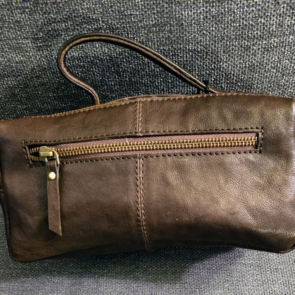 Aaron Leather Goods: Manresa Leather Toiletry Bag